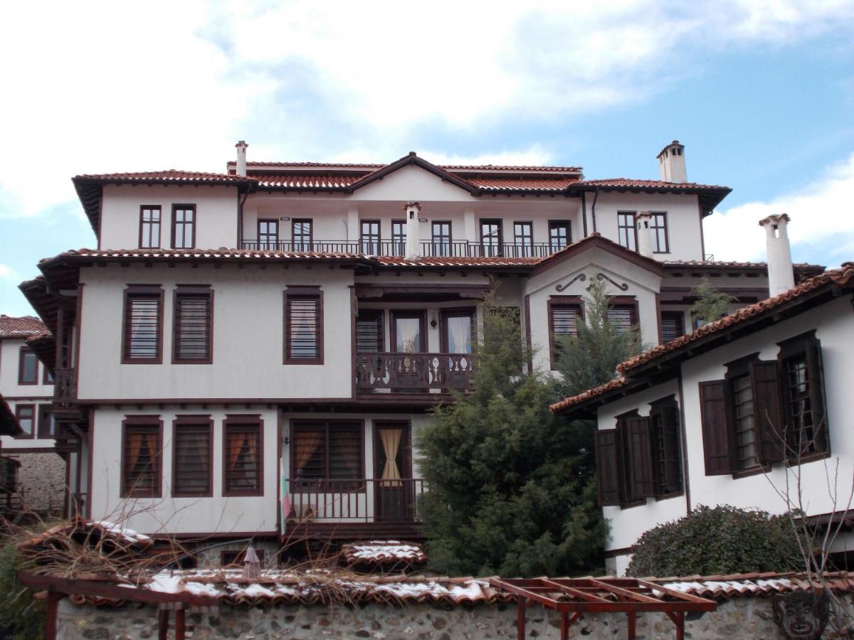Апартхотел "Старият Град" В Етнографски Комплекс Zlatograd Exterior photo